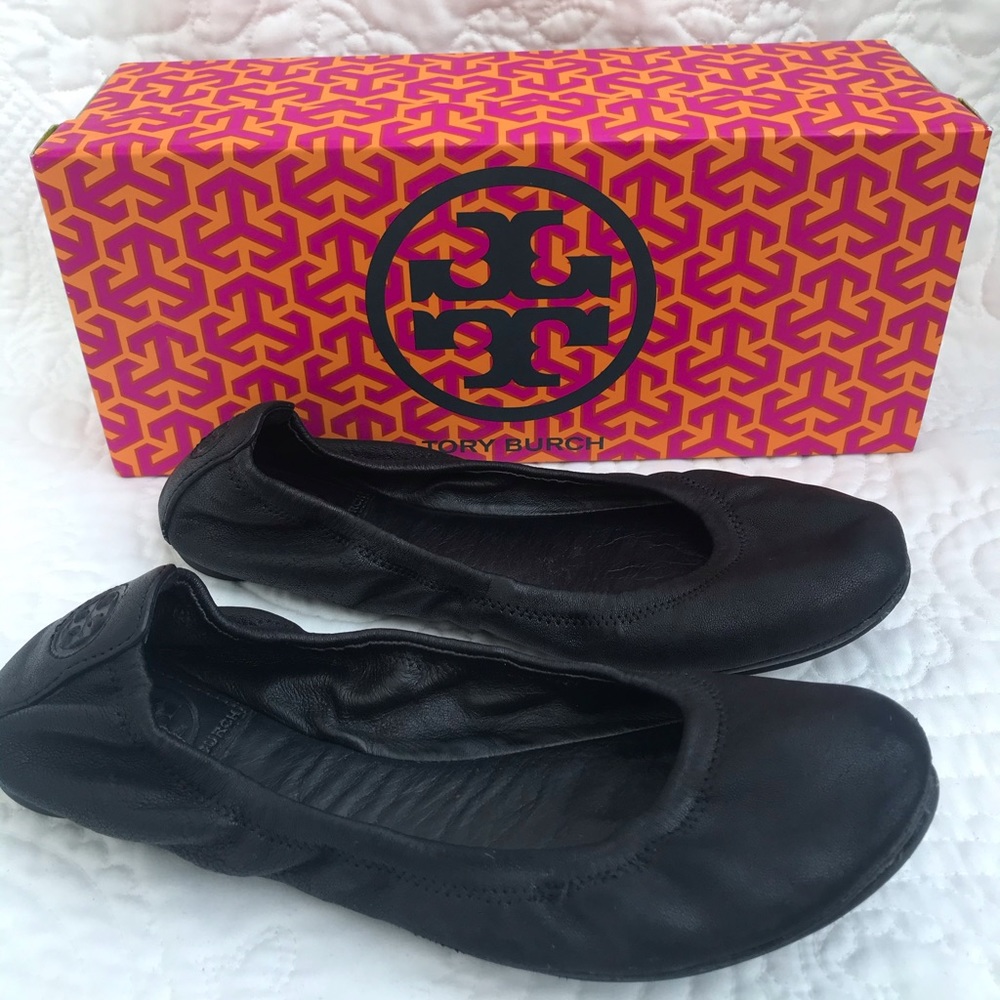 Tory Burch Eddie lamb leather flats sz6.5